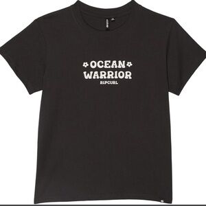 ⭐️5 for $20⭐️ Rip Curl Ocean warrior t shirt age 5-6